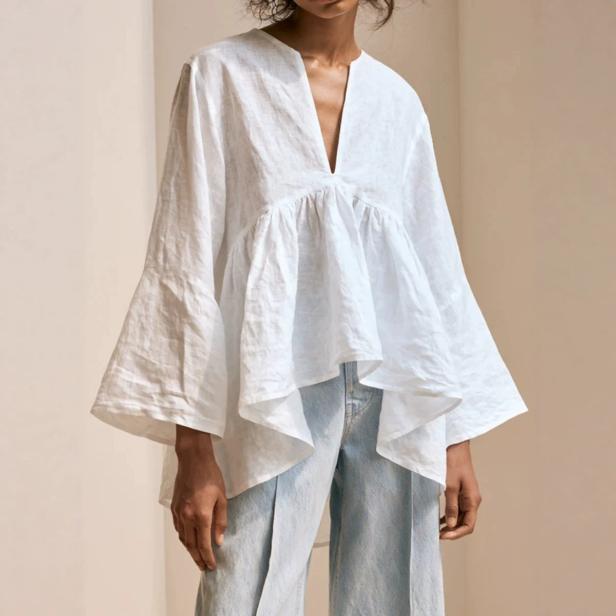 Fall New Arrival - Women's Solid-color loose V-neck trumpet sleeve Top