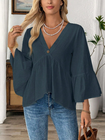 🏆Autumn Sale Women's 100% Cotton V-neck Peplum Tops with Vintage-style Button
